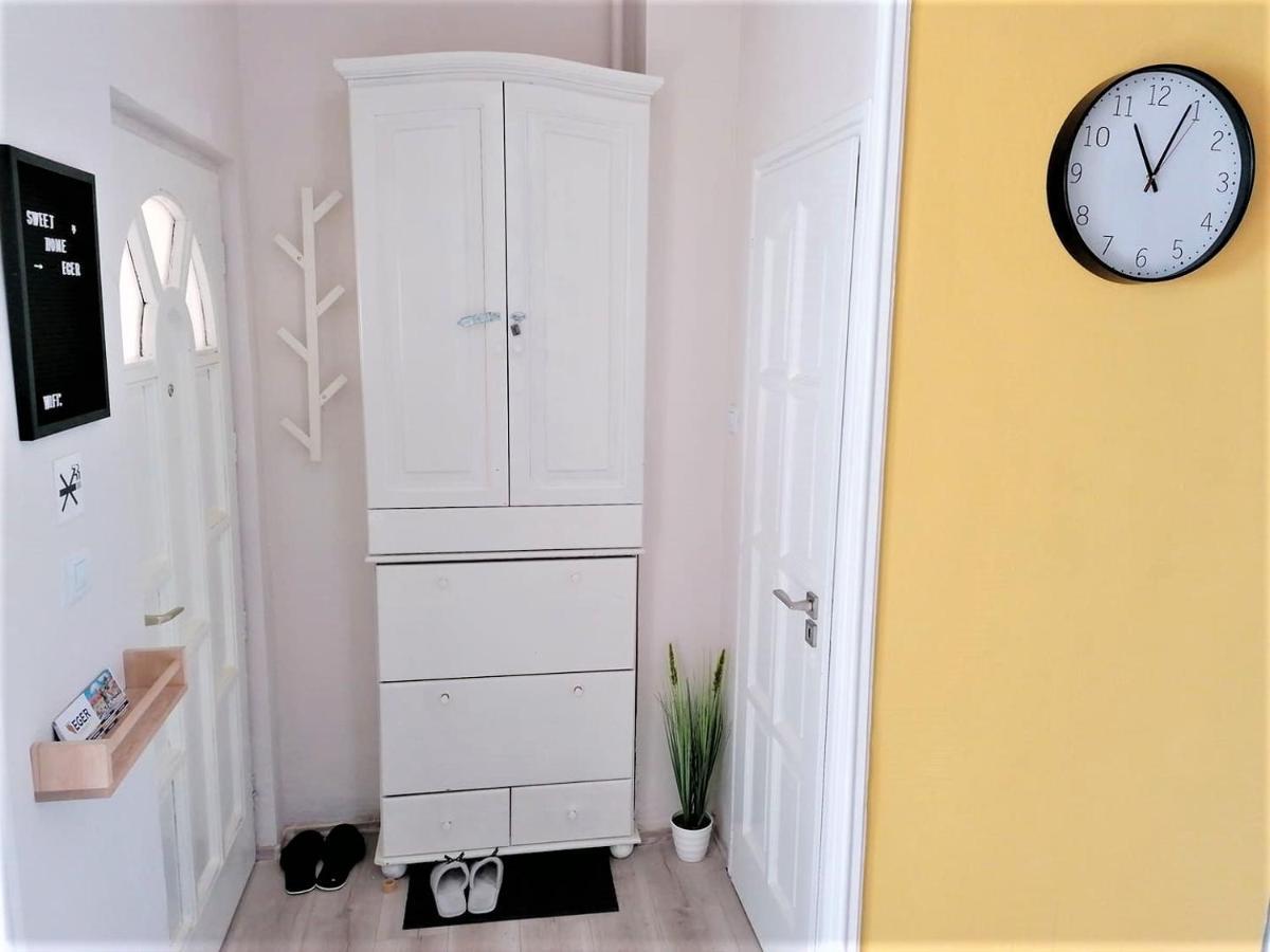 Sweet Central Apartment ,In The City Center Eger Exterior foto